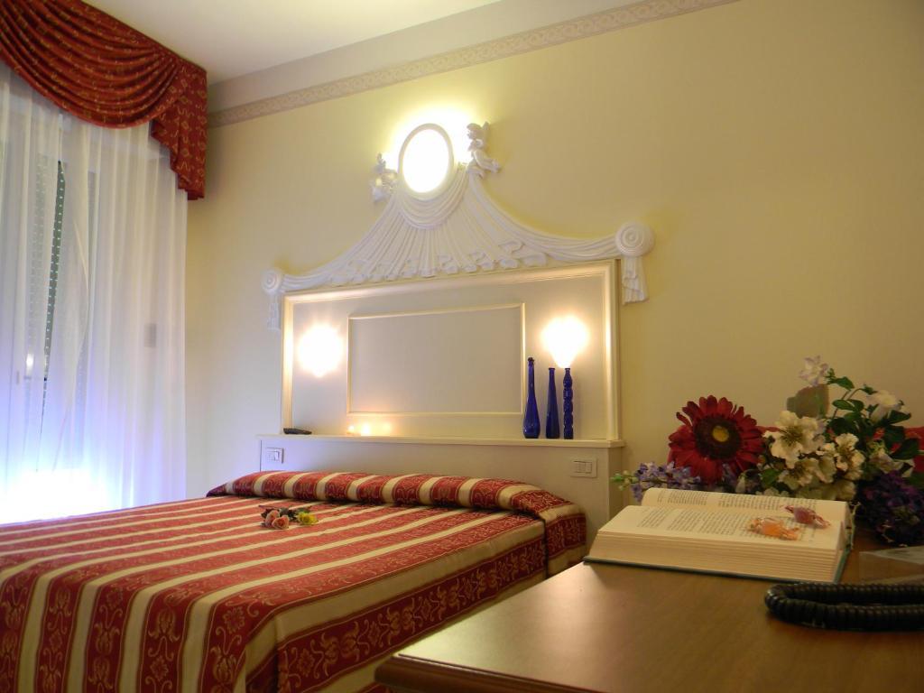 Hotel Nord Est Габічче-Маре Номер фото