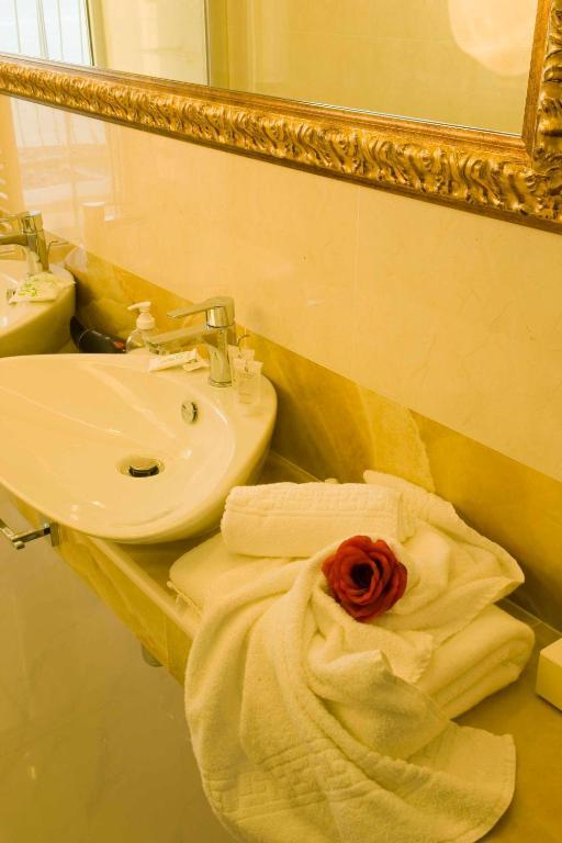 Hotel Nord Est Габічче-Маре Номер фото