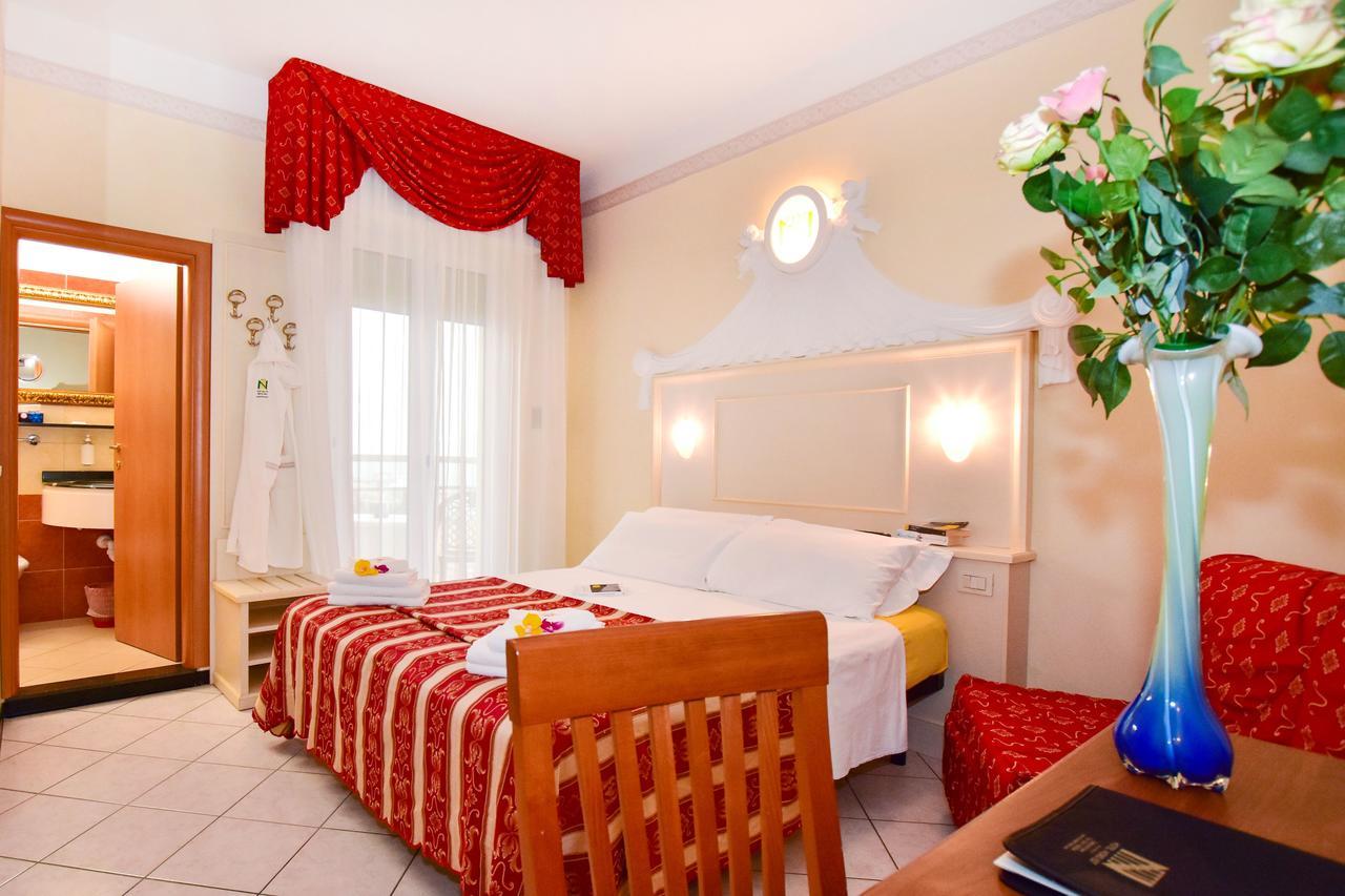 Hotel Nord Est Габічче-Маре Екстер'єр фото